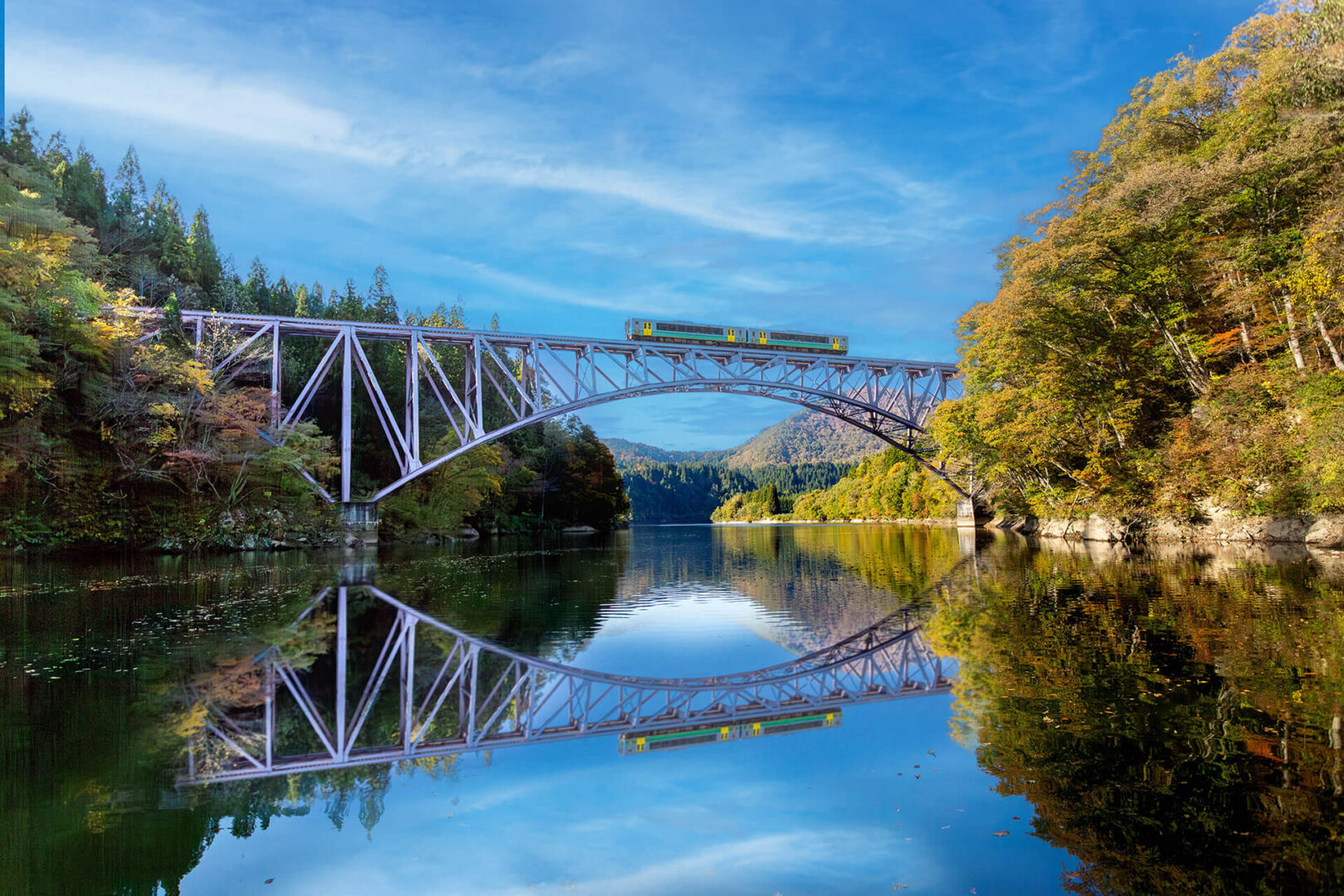 只見線　第一橋梁　北側湖畔