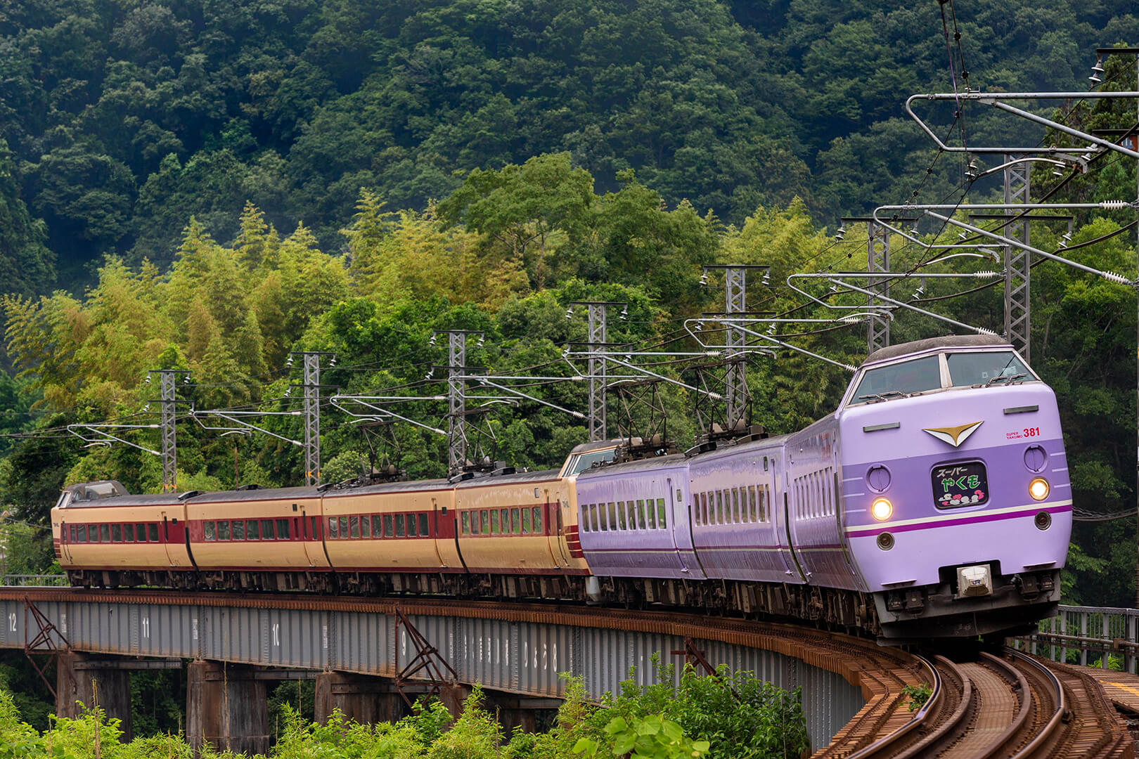 伯備線　スーパーやくも　381系　混色