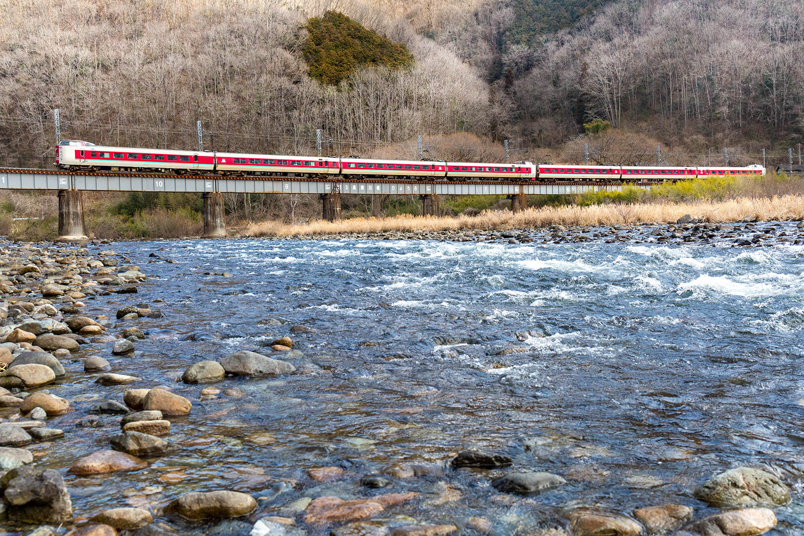 伯備線　やくも　381系