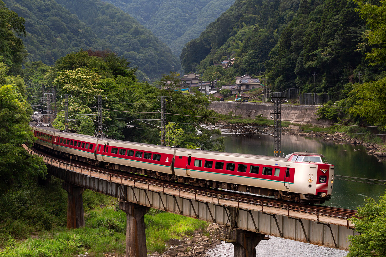 伯備線　やくも　381系