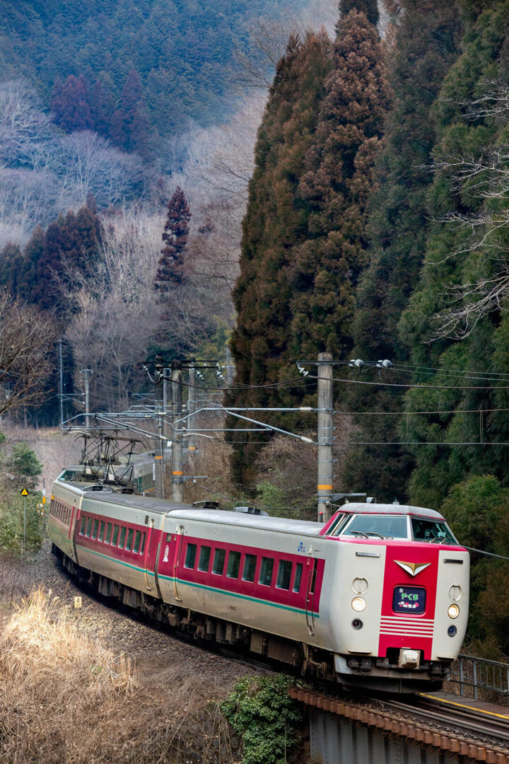 伯備線　やくも　381系