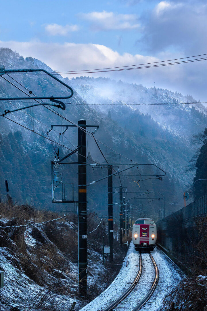 伯備線　やくも　381系